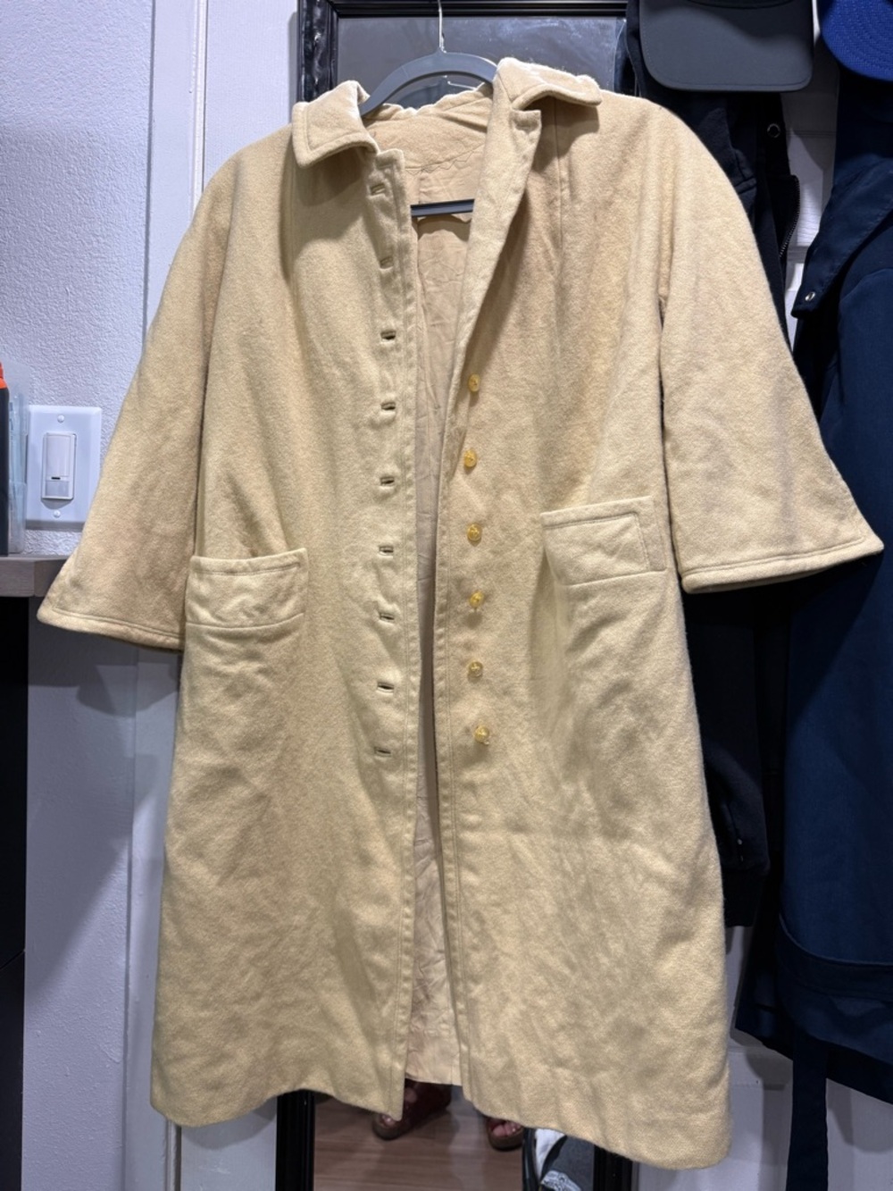 Vintage Classic Pastel Yellow Women's Wool Coat